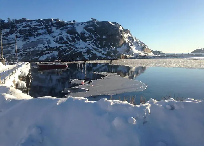 Tjodalyng - Ved Viksfjord - Sokkelleilighet * لارفيك
